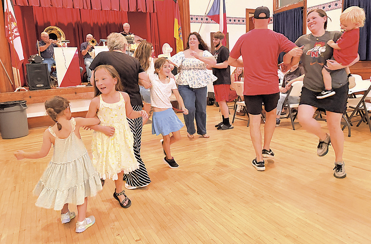 The James Polka dance attracts dancers of all ages!
