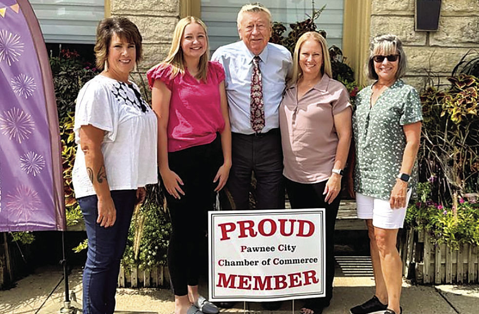 (Left to Right) Kristi Robison, Jodie Uhri, L. Joe Stehlik, Jennifer Stehlik Ladman, Jill Sunneberg)