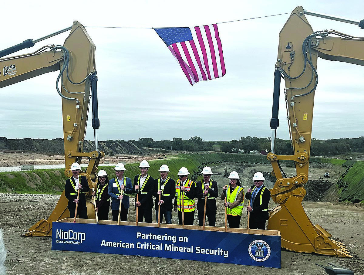State and Federal leaders gather at the Elk Creek Mine Site