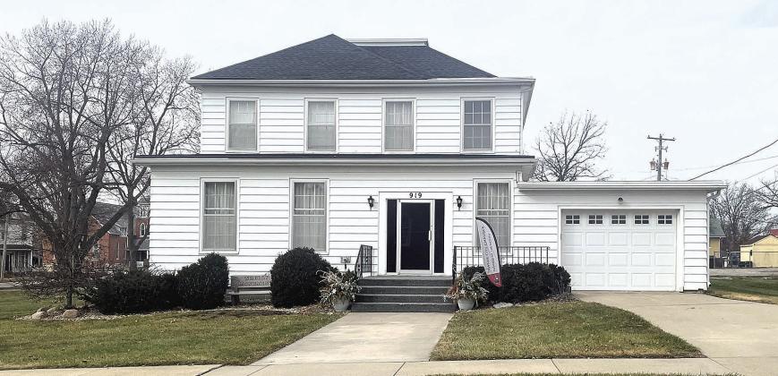 Wherry Moruay is located at 919 G Street, Pawnee City, NE