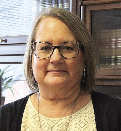 Lisa Hunzeker aims to help people through the court system as easily and pain-free as possible.