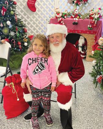 Santa Visits DuBois!