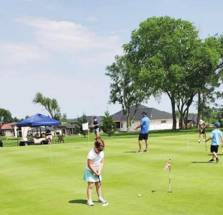 Area Kids place in Lincoln golf competition