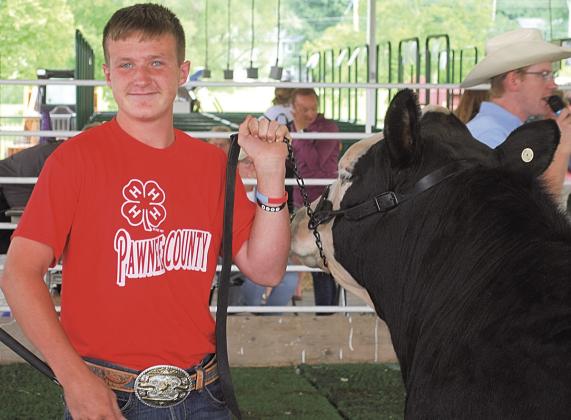 Grady Weyers, Champion Bucket Calf +1-Steer