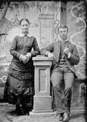 The Story Behind A Stained Glass Window At The Table Rock Methodist Church: Rev. Zenas Turman &amp; His Wife Catherine. Part 1 Of 4-- A Minister Known For His Eccentricities, &amp; His Bride