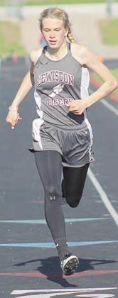 Lewiston’s Meagan Sanders ran the 200 M. Dash in a time of 28.56 for 5th place. Paula Jasa/Republican