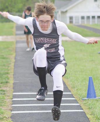 Lewiston’s Ethan Bohling jumped 34’3 3/4” in the Class D-1 District Triple Jump and finished 7th. Paula Jasa/Republican