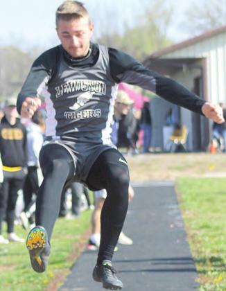 Competition gets tougher at MUDECAS Track Meet