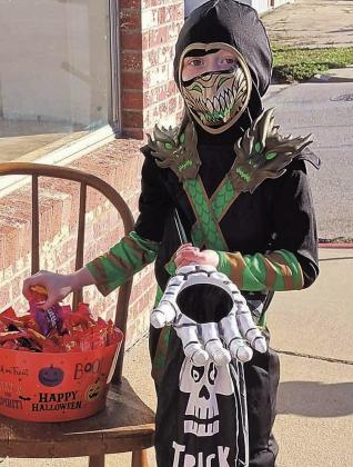 PC Chamber sponsors downtown Halloween
