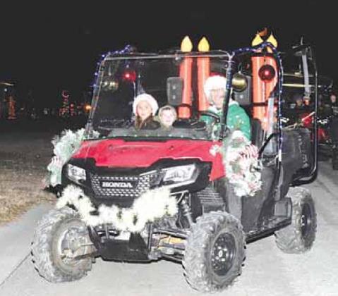 Santa Parade Dec. 22 lifts community spirits