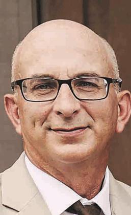 Kim Vrtiska receives 2024 Peru State College Alumni Excellence Award
