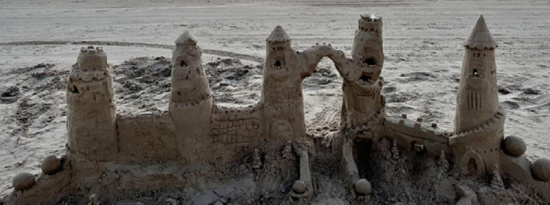 One night – The sand still stands