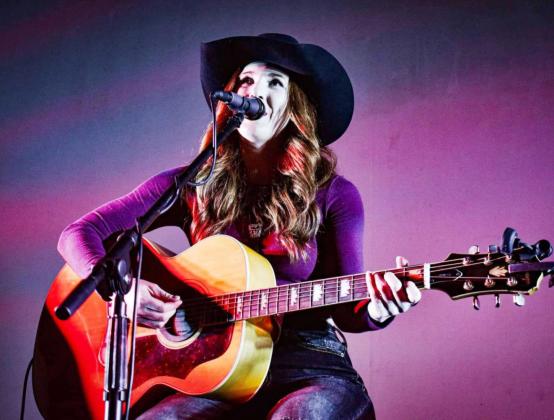 Savanna Chestnut is a rising star in music