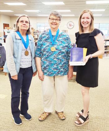 Rotary Award to Local Ladies