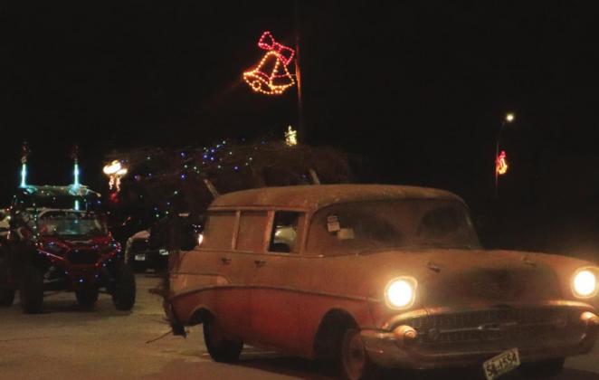 Santa Parade shows community spirit