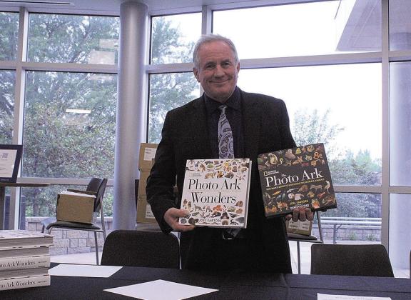 Joel Sartore Speaks at Peru State College