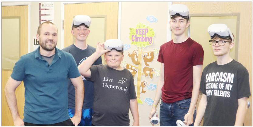 Lewiston Consolidated has a virtual reality team in competition