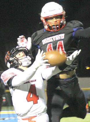 Pawnee City’s Jett Farwell (#4, left) almost changed the momentum of the game when his catch in the end zone was knocked away by Parkview. Paula Jasa/Republican