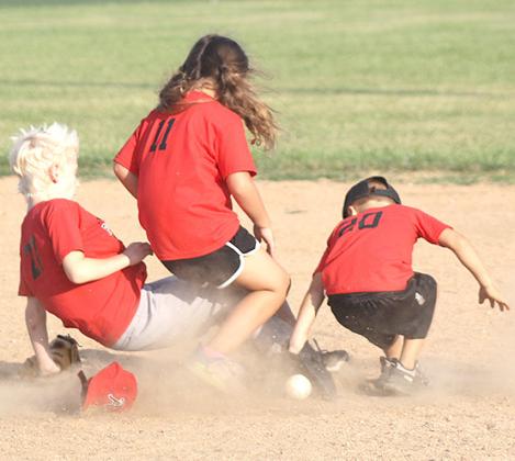 Pawnee City T-Ball and Coach Pitch Games