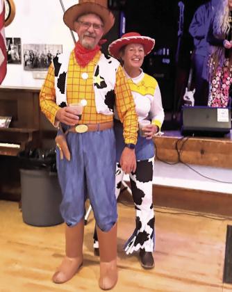 3rd Prize, Tim &amp;amp; Denise Wolsleben as Woody and Jessie