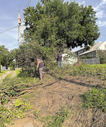 Meet the Group Beautifying Pawnee City