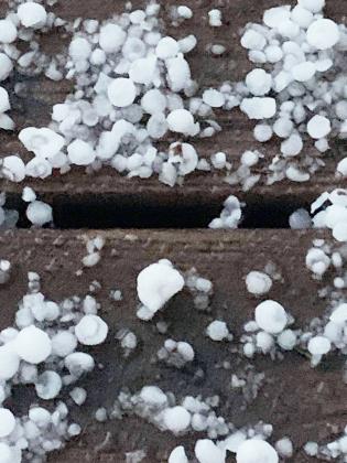 Hail and Rain for Pawnee Coutny