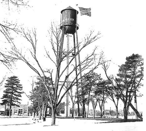 The Table Rock water tower was in use for about 75 years. Most of that time it did not serve the whole town. Photo by Arvid “Mike” Blecha in 1941.