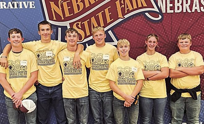 Dairy Eval from left to right - Cooper Swendener, Ashton Sanders, Payton Heideman, Everett Bohling, Evan Christen, Madeline Janssen, Taven Borcher.