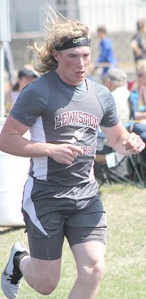 LHS’ Tristen Ray finished 7th in the boys’ 3200 M. Run with a time of 12:34.72. Paula Jasa/Republican