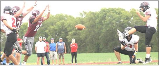 Pawnee City dominates Lewiston 60-14 in afternoon match-up