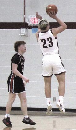 Lewiston Tiger Brock Janssen makes a jump shot