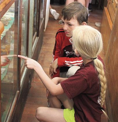 Lewiston 4th Grade takes on Pawnee County History