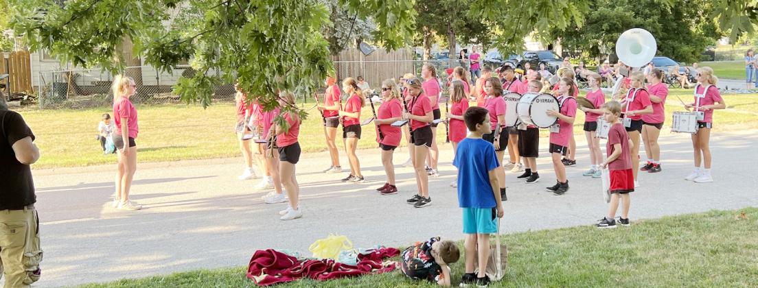 The weather was perfect for the parade. HTRS and Pawnee City Were among five area schools to march in the Johnson County Fair Parade. The other schools that participated were Sterling, Johnson Brock, and Johnson County Central.
