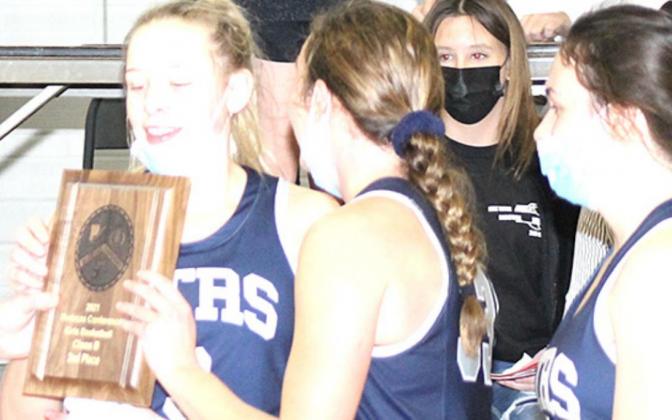 The HTRS girls receive their Class B 2nd place plaque. Paula Jasa/Republican