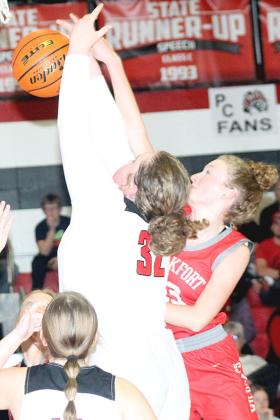 P.C.’s Cameron Ottersberg (#32) goes up for a rebound against Frankfort in P.C.’s home opener. Paula Jasa/Republican