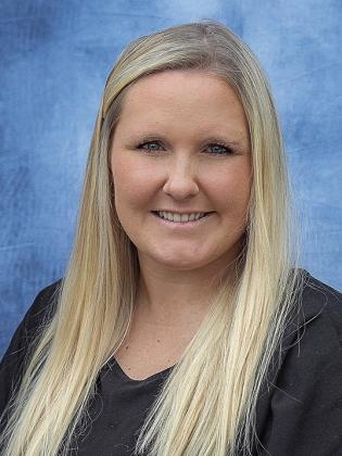 Dr. Abby Hanzlicek