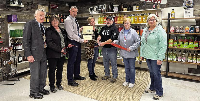 Pictured L to R: Joe Stehlik, Nanette Smith, Brian Rottinghaus, Angie Hunt, Jamie Kramer, Lola Seitz, Gail Howard