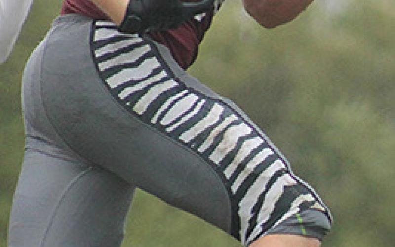 LHS’ Tristen Ray takes off on a huge run against Sterling on Friday. Paula Jasa/Republican