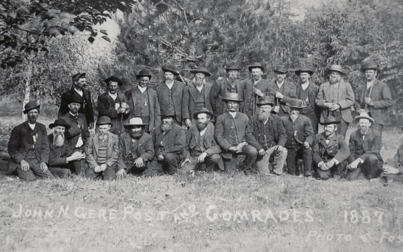 Above: In 1887, a photograph of the old soldiers. Moe belonged to the G.A.R. unit at the time, but we don’t know which one he is. Photograph shared with Table Rock Historical Society by Dave Leichtman.