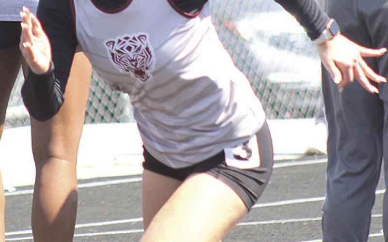 LHS’ Justice Currie gets out to a quick start in the girls’ 100 M. Dash event. Paula Jasa/Republican
