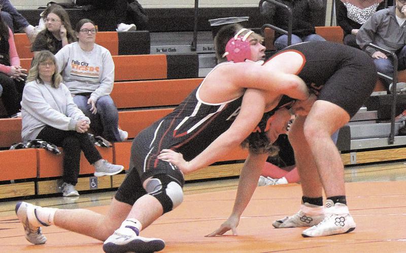 Pawnee City Indian Gauge Schuetz sprawls as his opponent shoots