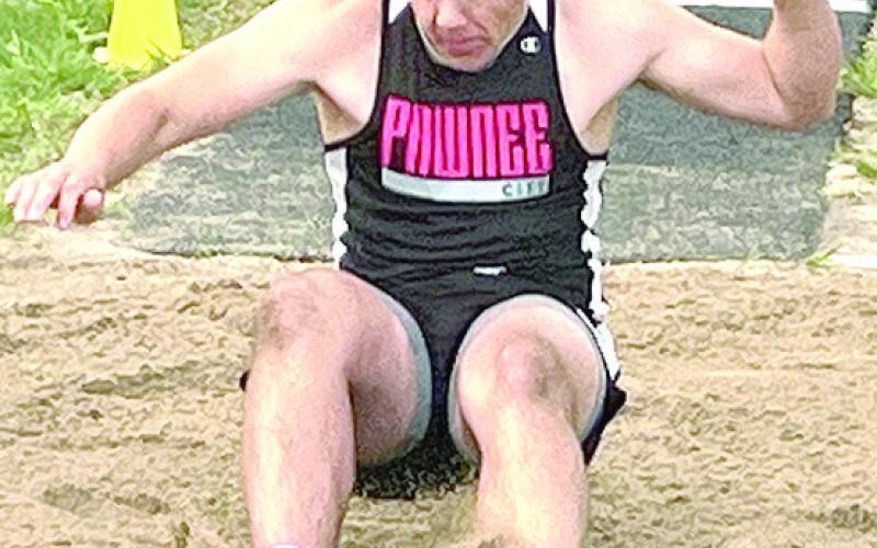 Stormy weather disrupts Pioneer Conference finish