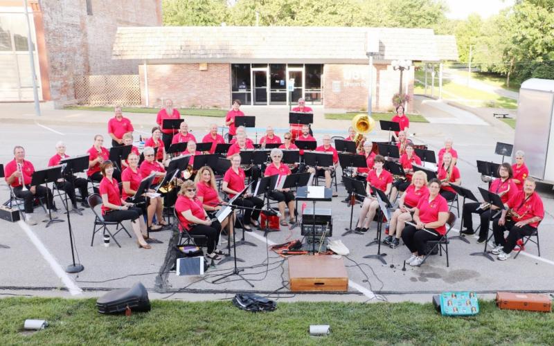 Southeast Nebraska Community Band, by Randy Gottula
