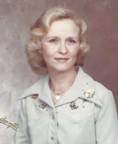 Earleen Edgerton Walker