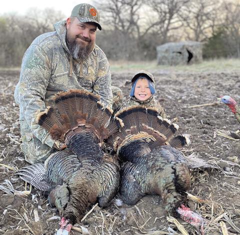 Jon Howard and son Jaxon Howard double up last season