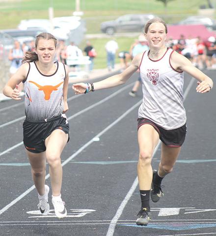 Thirteen qualify for State Track at D-1 District