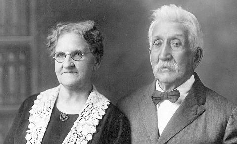 Peter Gold with is wife Julia. He served in the 153rd Pennsylvania Volunteers.