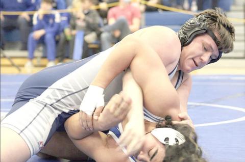 HTRS/P.C. wrestlers qualify two for State
