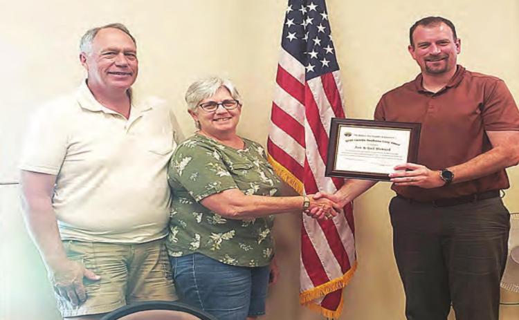 Howards receive Carolyn VanHorne Award
