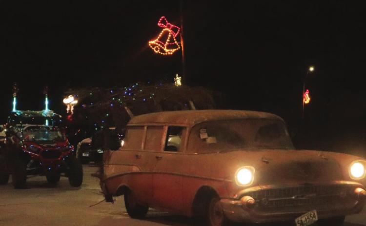 Santa Parade shows community spirit
